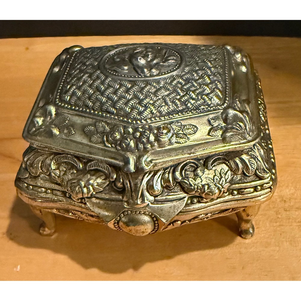 Vintage Small Jewelry Box Gold Tone Floral Footed Trinket Box Made‎ in Japan